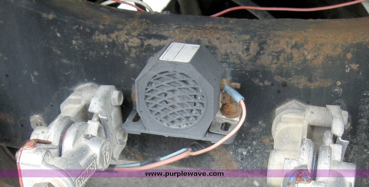 image for item 8026 1987 Ford LN8000 water truck