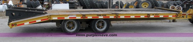 image for item 8027 Trail King tandem axle 29' trailer