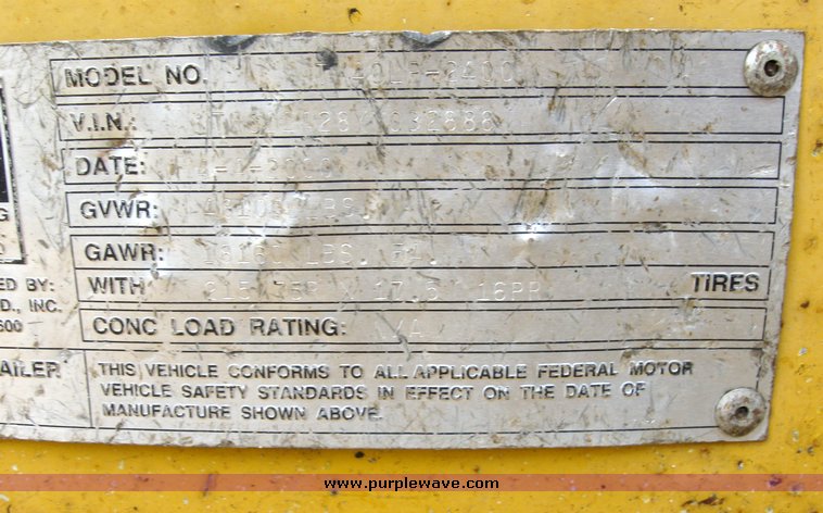 image for item 8027 Trail King tandem axle 29' trailer