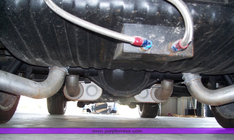 image for item 1000 1971 Chevrolet two door