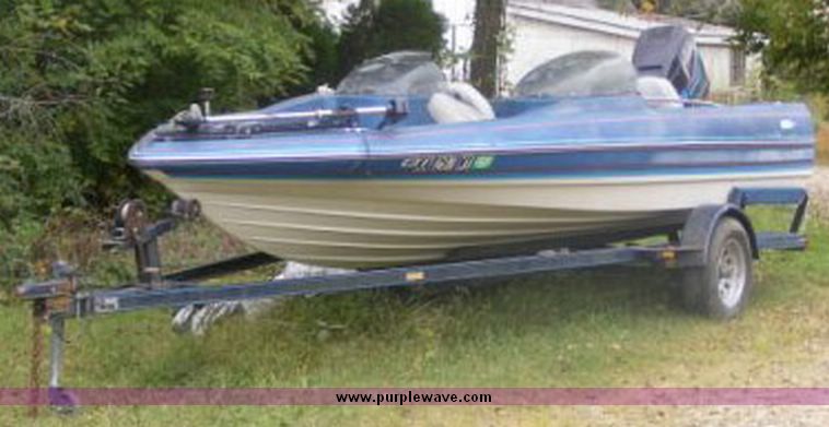 image for item 2018 1987 Bayliner Trophy boat