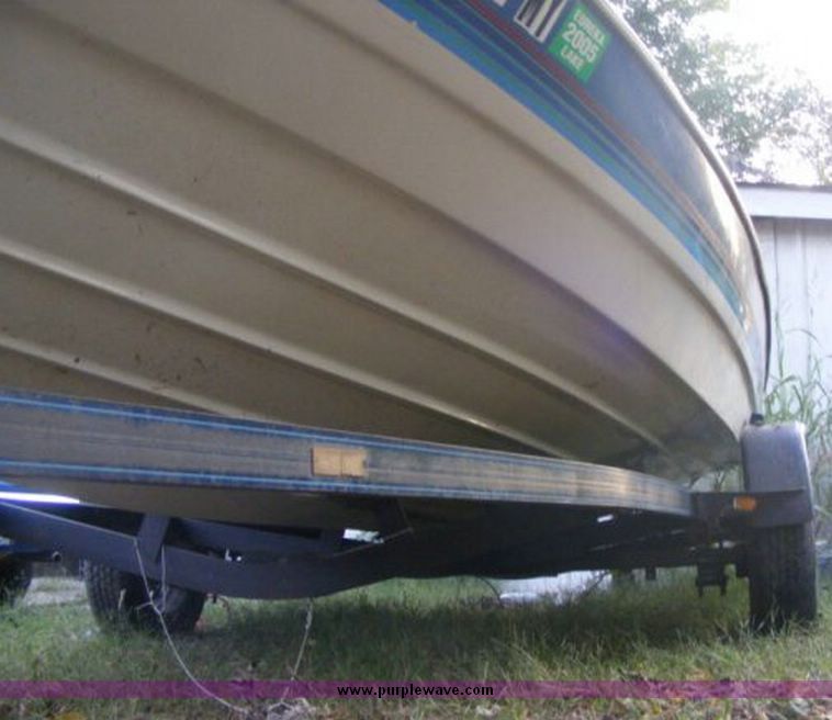 image for item 2018 1987 Bayliner Trophy boat