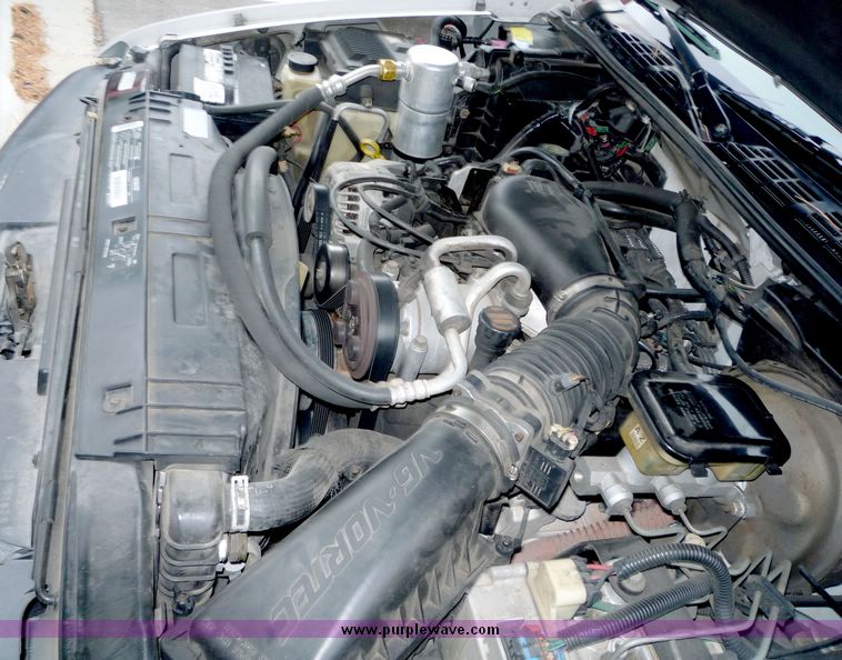 image for item 2079 1996 Chevrolet Blazer