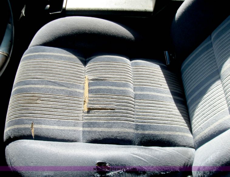 image for item 3961 1988 Ford Bronco II