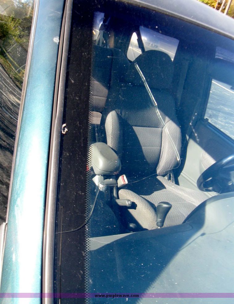 image for item 3962 2000 Kia Sportage