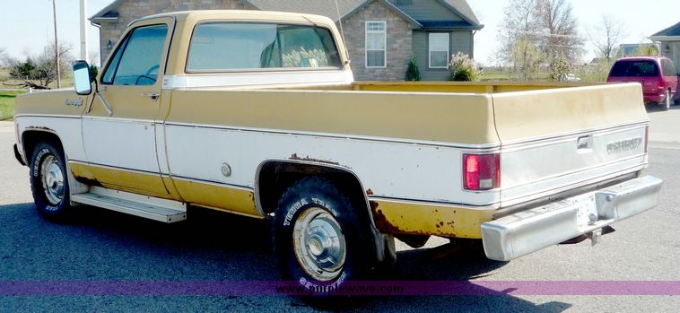 image for item 4098 1974 Chevrolet Cheyenne Super 20 pickup