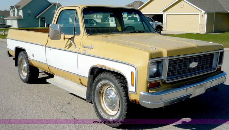 image for item 4098 1974 Chevrolet Cheyenne Super 20 pickup