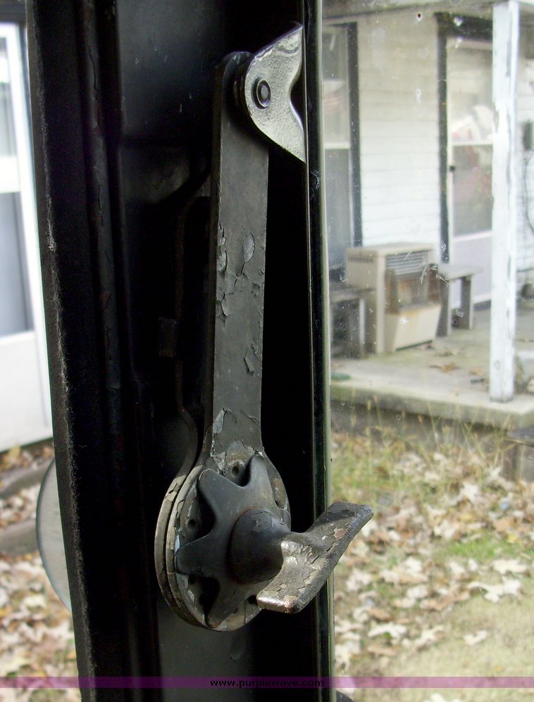 image for item 4150 1951 Dodge M37 military truck