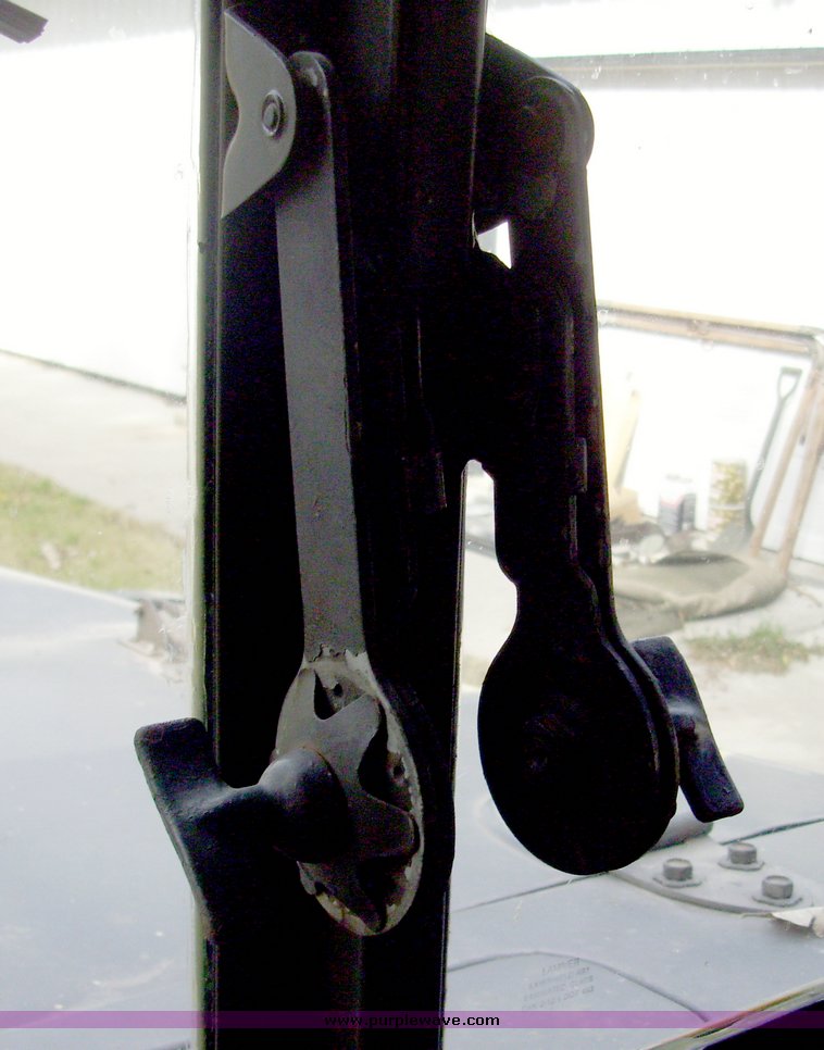 image for item 4150 1951 Dodge M37 military truck