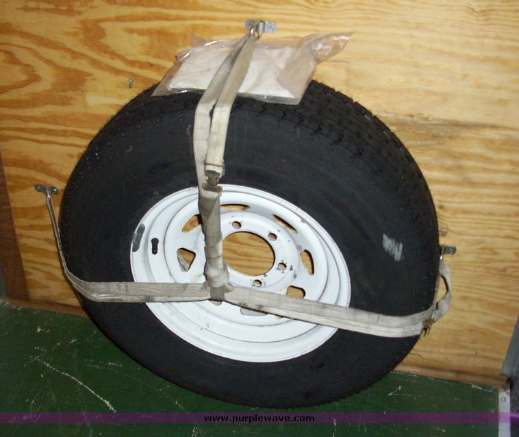 image for item 4156 2004 Haulmark 24' tandem axle enclosed trailer