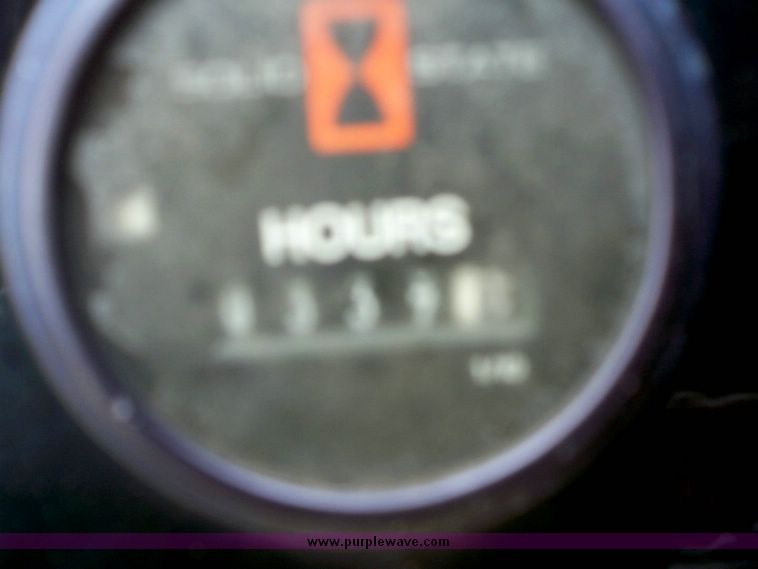 image for item 4183 Vermeer BC625A auto feed II chipper