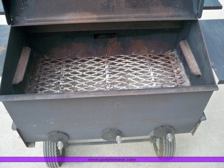 image for item 4280 The Good-one BBQ grill and smoker