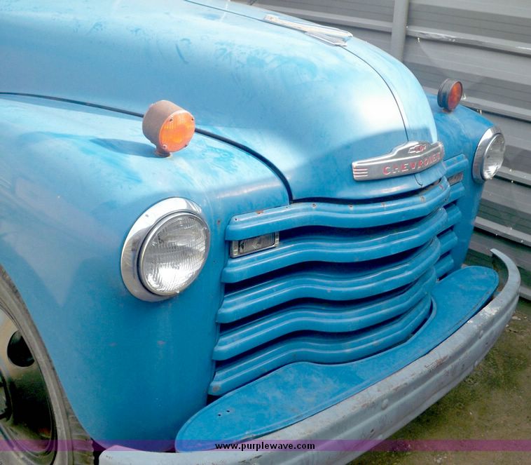 image for item 4315 1948 Chevrolet grain truck