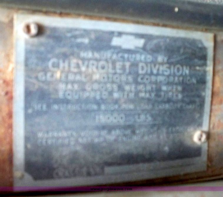 image for item 4315 1948 Chevrolet grain truck