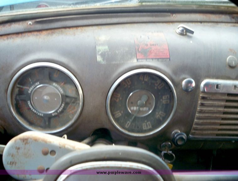 image for item 4315 1948 Chevrolet grain truck