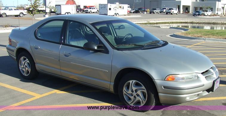 image for item 6511 1995 Dodge Stratus