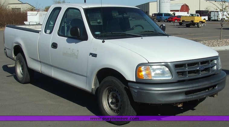 image for item 6514 1998 Ford F150 pickup truck
