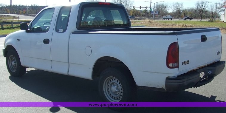 image for item 6514 1998 Ford F150 pickup truck