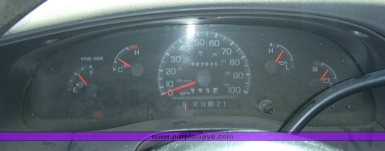 image for item 6514 1998 Ford F150 pickup truck