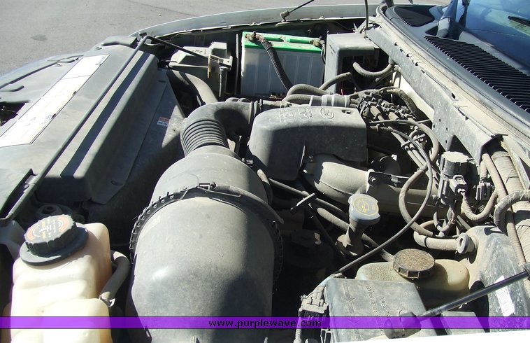 image for item 6514 1998 Ford F150 pickup truck