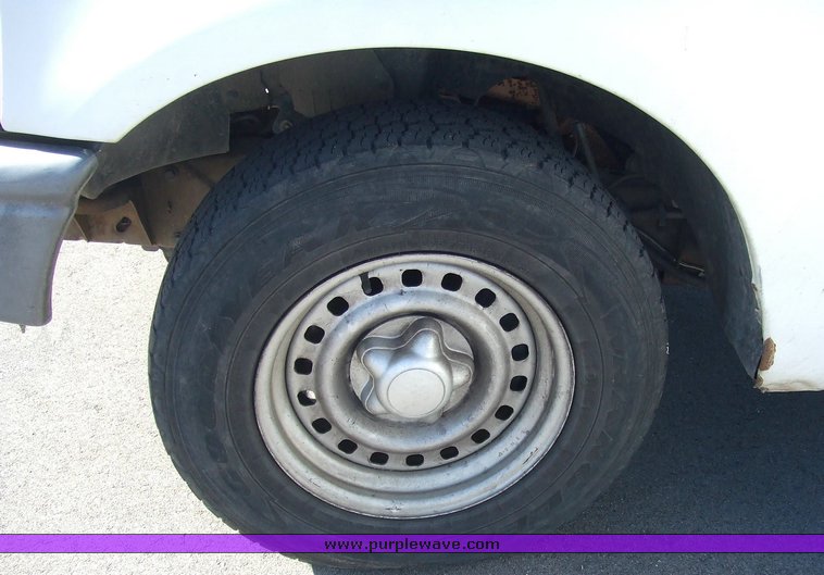 image for item 6514 1998 Ford F150 pickup truck