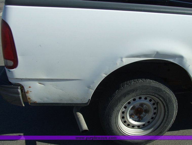 image for item 6514 1998 Ford F150 pickup truck