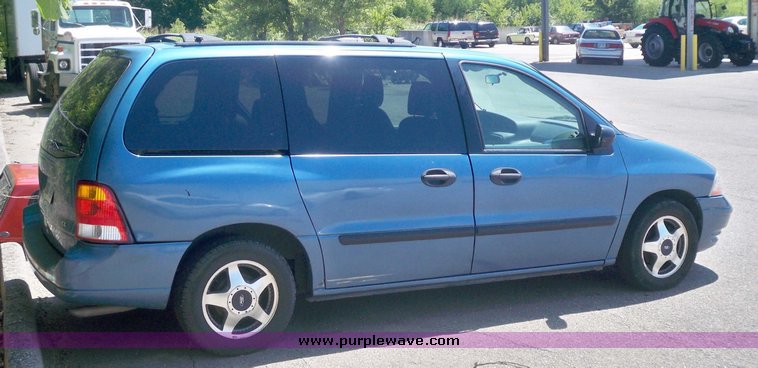 image for item 6591 2002 Ford Windstar