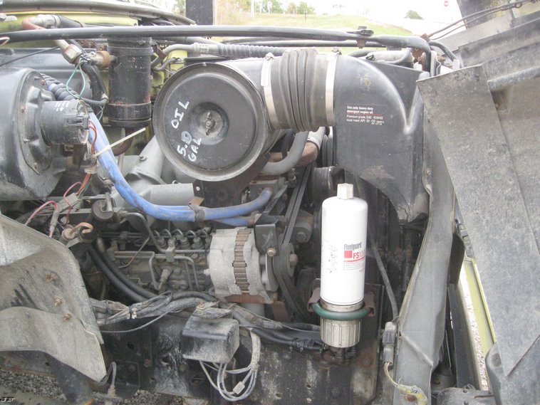 image for item 6787 1989 Ford Medium Heavy F700F truck