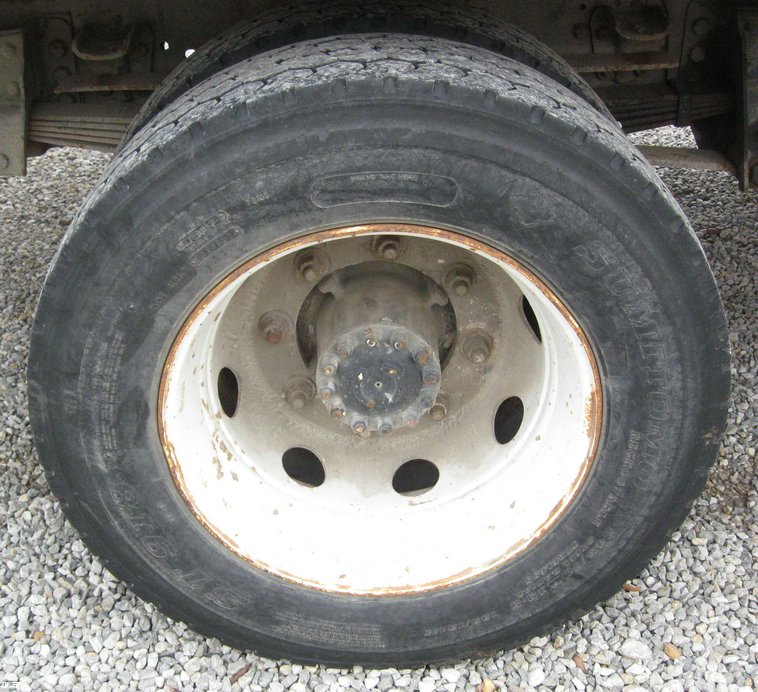 image for item 6787 1989 Ford Medium Heavy F700F truck