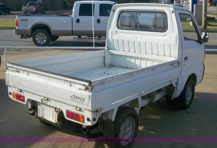 image for item 7554 1994 Suzuki utility vehicle