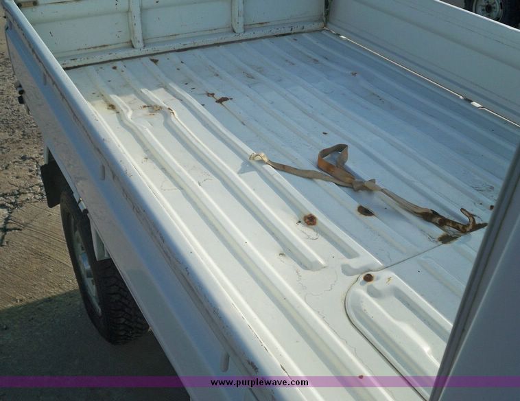 image for item 7554 1994 Suzuki utility vehicle