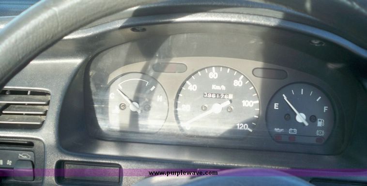 image for item 7556 1994 Suzuki utility vehicle