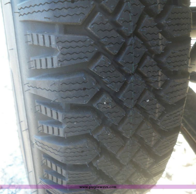 image for item 7556 1994 Suzuki utility vehicle