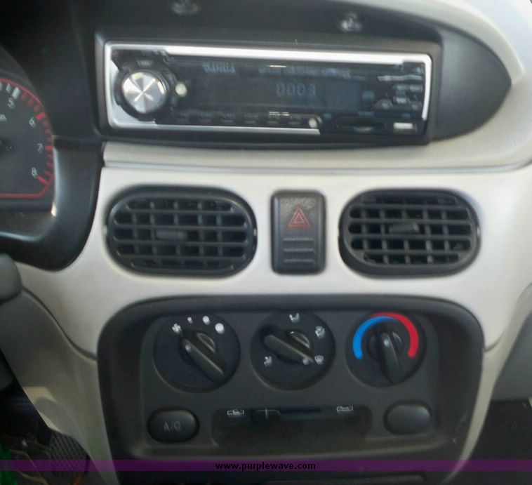 image for item 7557 2008 LIL utility vehicle