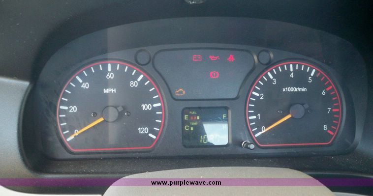 image for item 7557 2008 LIL utility vehicle