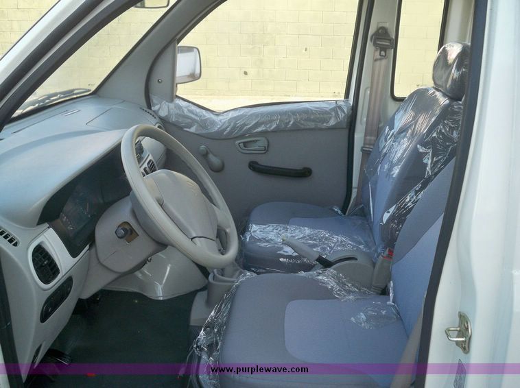 image for item 7558 2008 LIL utility vehicle