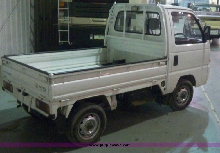 image for item 7559 1993 Honda Acty utility vehicle