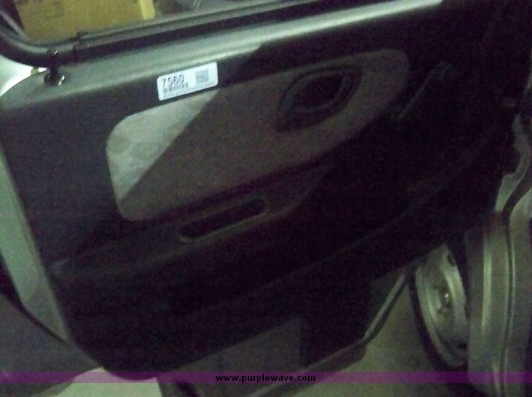 image for item 7560 2008 LIL utility vehicle