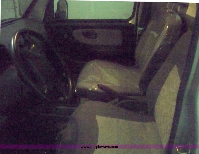 image for item 7560 2008 LIL utility vehicle