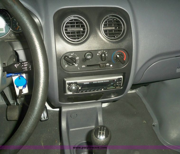 image for item 7560 2008 LIL utility vehicle