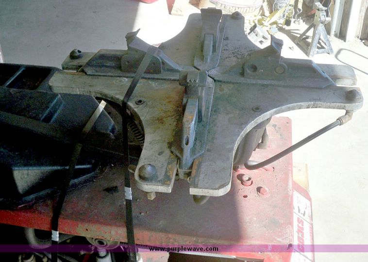 image for item 7576 Coats 5060AX rim clamp tire machine