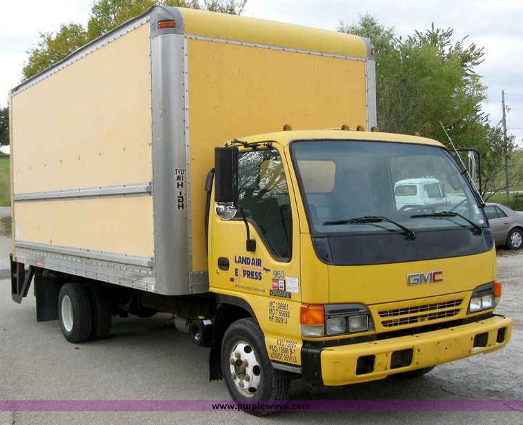 image for item 8622 1996 GMC 4000 W4S042 box truck