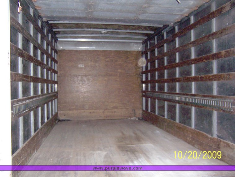 image for item 9453 14' x 8' moving box