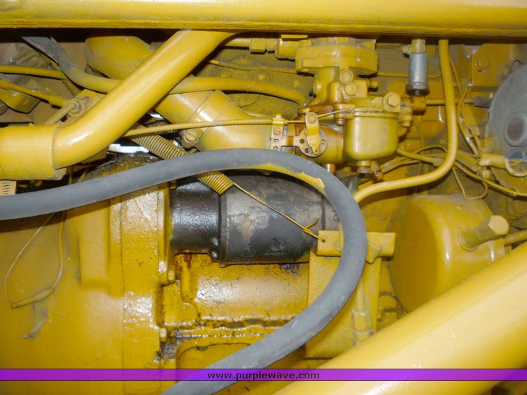 image for item 2098 Massey-Ferguson MF40 tractor with loader