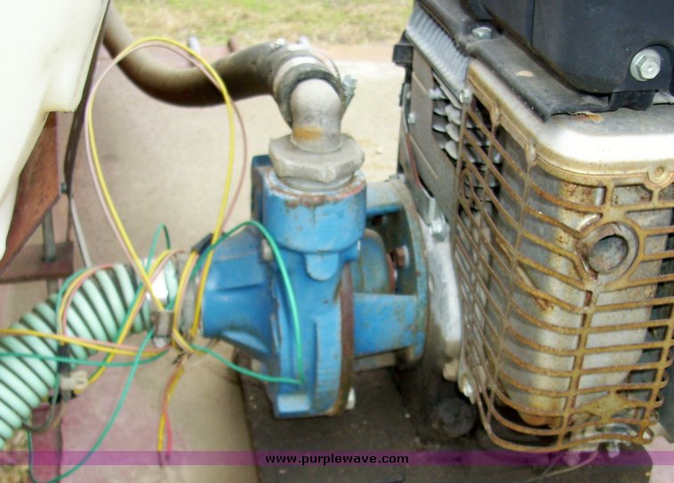 image for item 4076 400 gallon mobile application tank