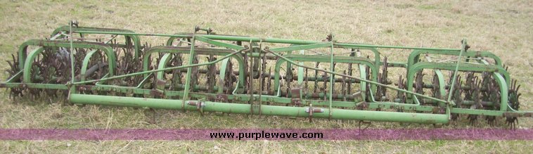image for item 4077 John Deere 14' rotary hoe