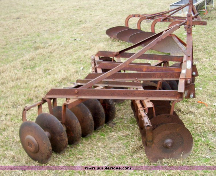 image for item 4079 Dearborn 11-61 6' double offset disk