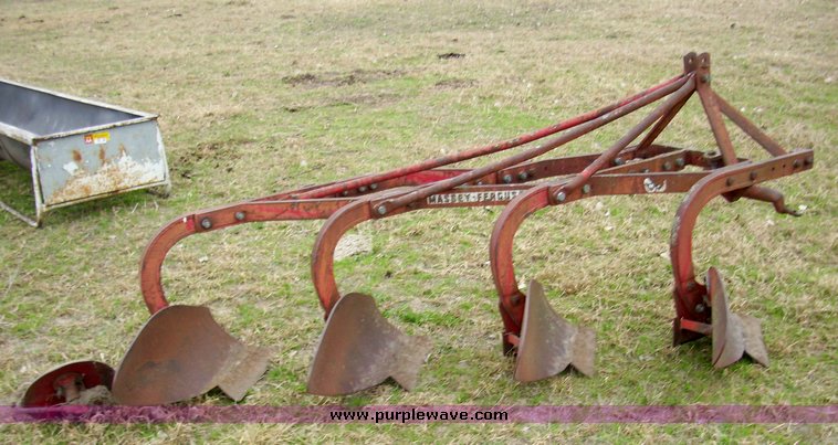 image for item 4080 Massey Ferguson four bottom plow