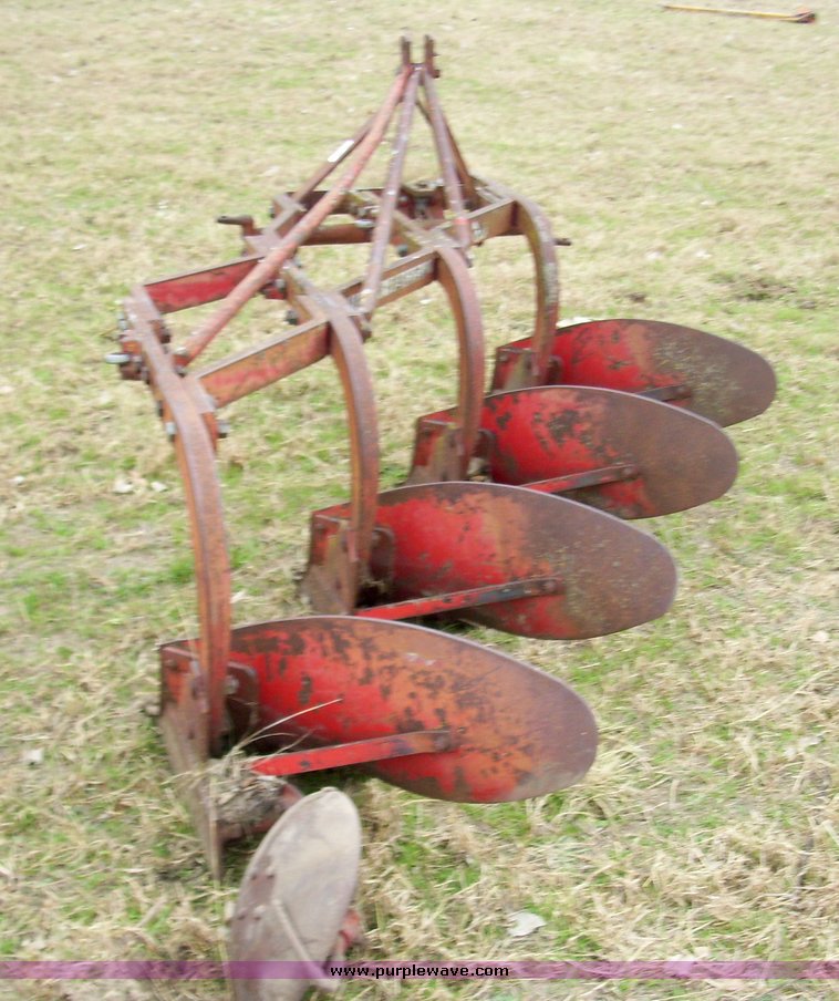 image for item 4080 Massey Ferguson four bottom plow