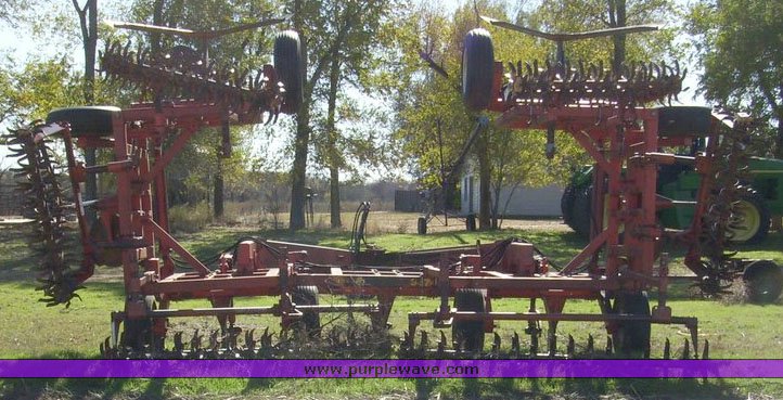 image for item 4163 Sunflower 3670-35 blade plow